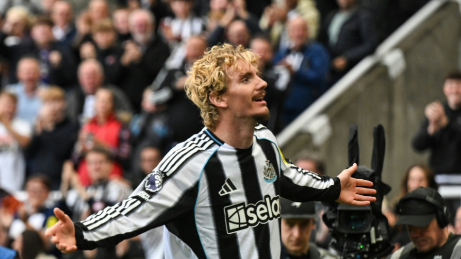 Woltemade trifft beim Debüt zum Sieg