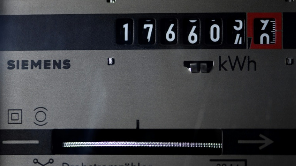 Gruppe soll in Hessen Strom- und Gaszähler manipuliert haben - Durchsuchungen