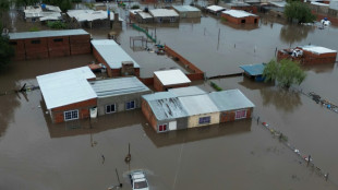 Pluies et inondations en Argentine: 7.500 évacués dans la région de Buenos Aires
