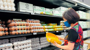 US-Verbrauchervertrauen steigt im Mai - bleibt aber auf niedrigem Niveau 