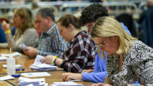 Candidata de izquierda Connolly será presidenta de Irlanda tras concesión de su rival