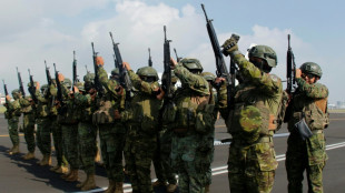Equador mobiliza 10 mil soldados para refor&ccedil;ar guerra contra o narcotr&aacute;fico