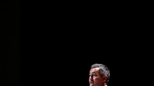 Ministro franc&ecirc;s acusa Benzema de v&iacute;nculos com fundamentalistas; atacante nega