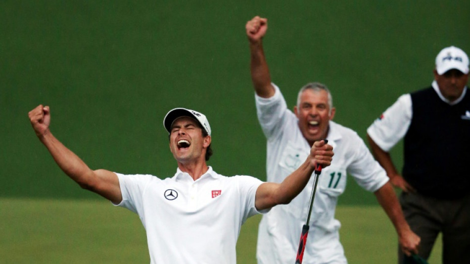 Australia's Scott reunites with Woods' old caddie Williams