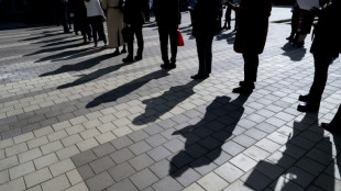 Stocks rise on US rate cut hopes, strong company earnings