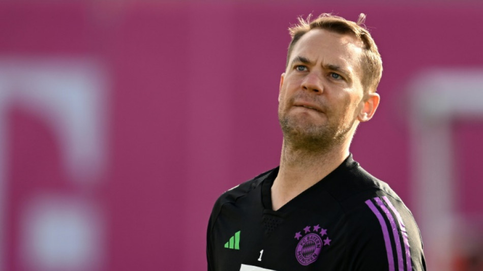 Neuer volta ao gol do Bayern quase um ano ap&oacute;s sua grave les&atilde;o