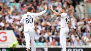 England make early double strike in India series decider