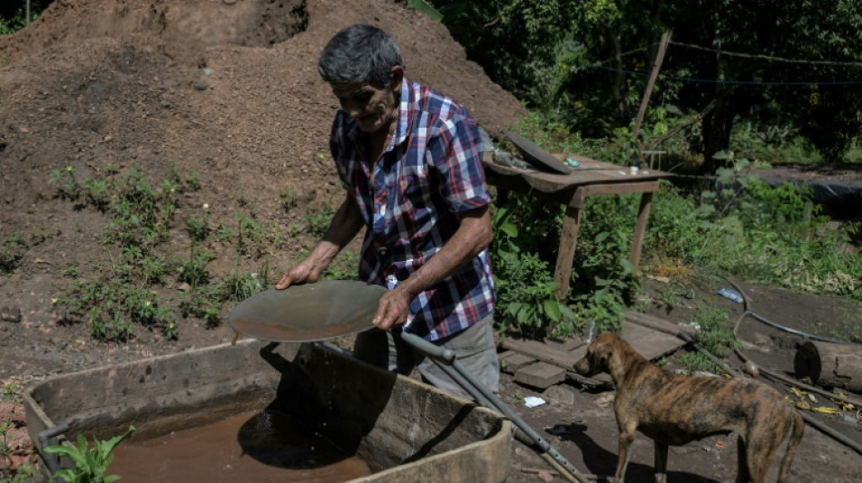 'Happy suffering': the Brazilian gold rush that spawned iconic pictures