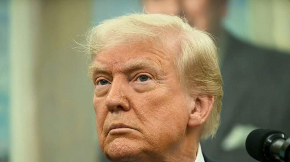 Trump conclut avec Londres la première trêve de sa guerre commerciale mondiale