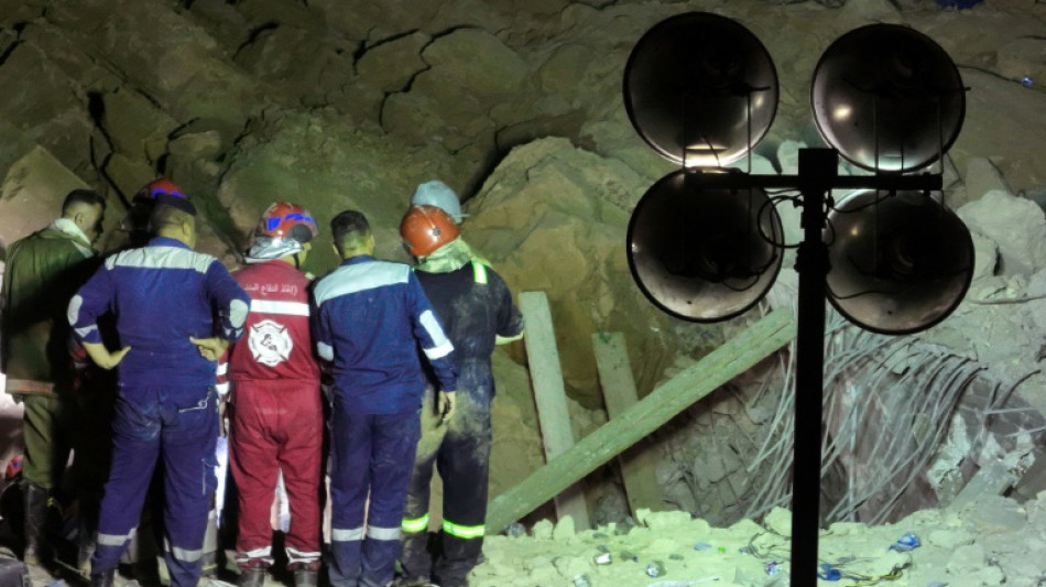 Irak: quatre corps retir&eacute;s des d&eacute;combres d'un sanctuaire chiite