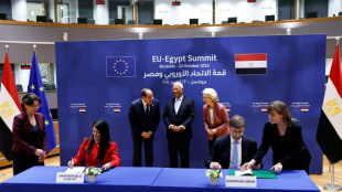 EU sagt Kairo bei erstem EU-&Auml;gypten-Gipfel Hilfen von vier Milliarden Euro zu