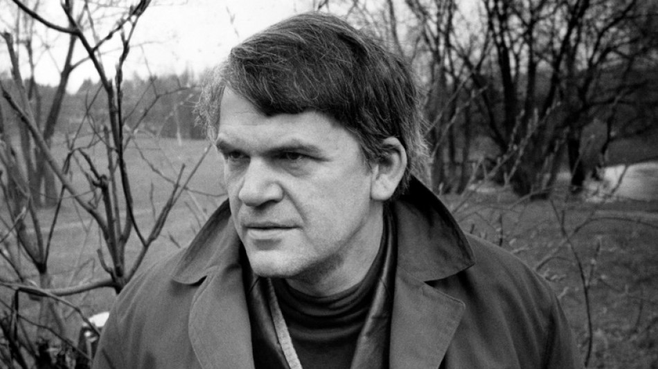 Muere el escritor checo Milan Kundera a los 94 a&ntilde;os