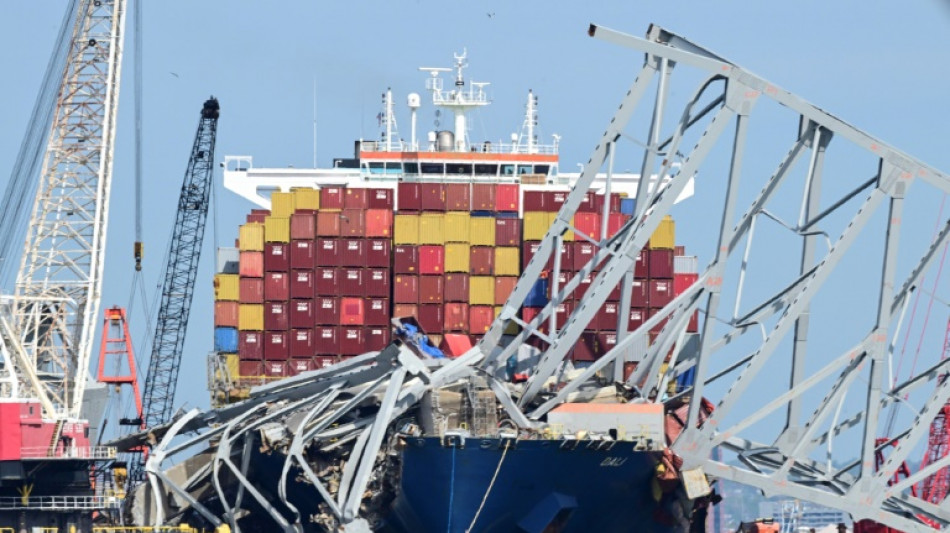 A&ccedil;&atilde;o coletiva &eacute; apresentada por colapso de ponte nos EUA