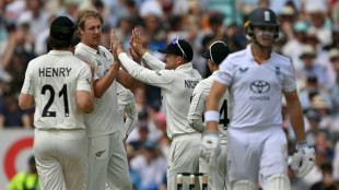 Jamieson double rocks England at start of record run-chase 
