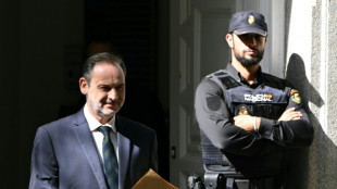 Justiça da Espanha determina prisão provisória para ex-ministro próximo de premiê