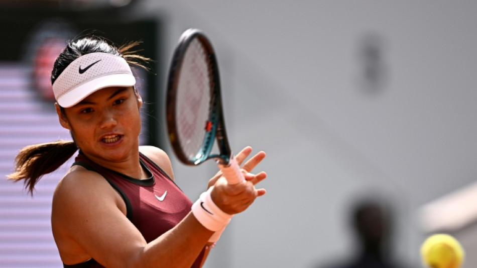 Raducanu has low expectations as back injury mars Queen's bid