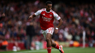 Timber warns Premier League leaders Arsenal against complacency