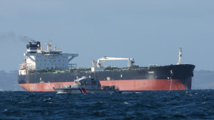 P&eacute;trolier de la flotte fant&ocirc;me russe arraisonn&eacute;: fin de la garde &agrave; vue du commandant