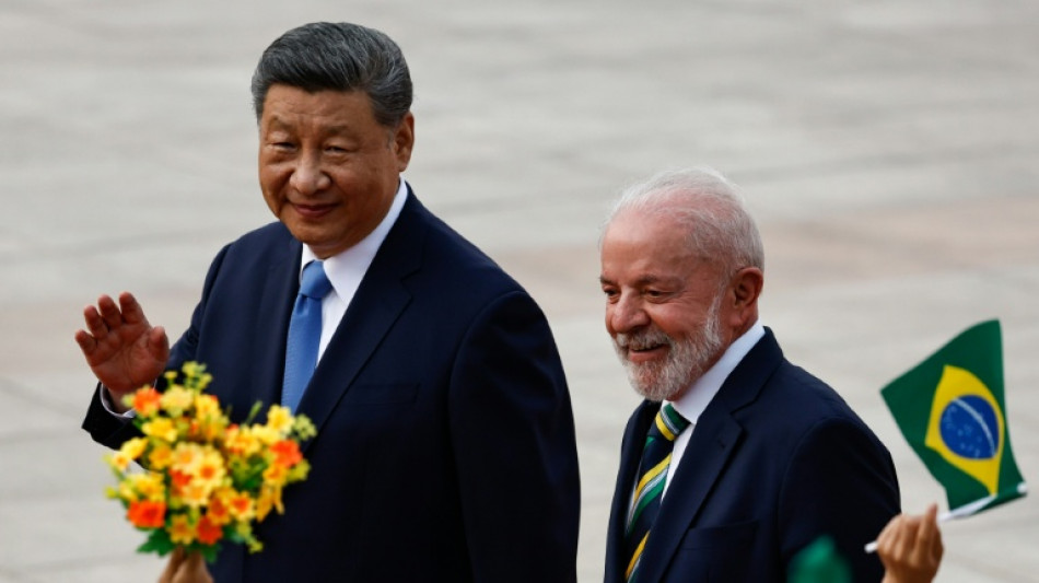 Xi dice a Lula que China y Brasil pueden dar ejemplo de "autosuficiencia" en el Sur Global