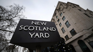 Gb: terzo beb&egrave; abbandonato, caccia a genitori fuggitivi seriali