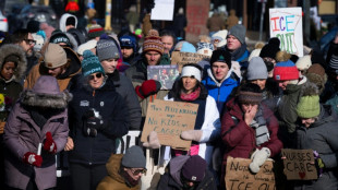 Trump baja el tono y anuncia colaboraci&oacute;n con gobernador de Minesota tras muerte de manifestantes