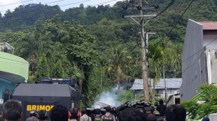 Indonesia police use water canon against Papua protesters
