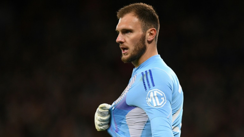 Lucas Perri deixa Lyon e assina com Leeds