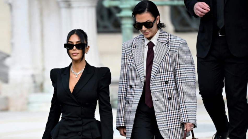 Au procès du braquage de Kim Kardashian, la défense plaide contre le retour en prison des "papys braqueurs"