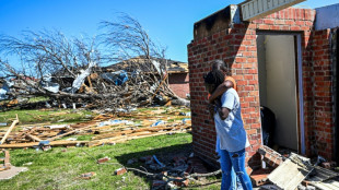 Dans le Mississippi, l'aide afflue apr&egrave;s les tornades d&eacute;vastatrices