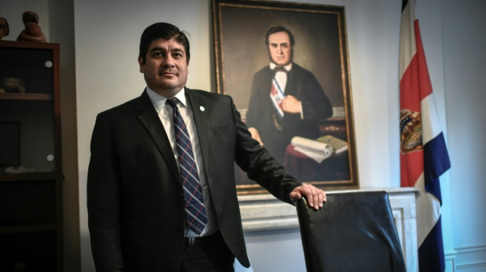 Alvarado espera que el "p&eacute;ndulo" pol&iacute;tico en Costa Rica "no eche para atr&aacute;s" sus avances