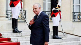 Fr&eacute;d&eacute;ric Mitterrand annonce &ecirc;tre "malade"