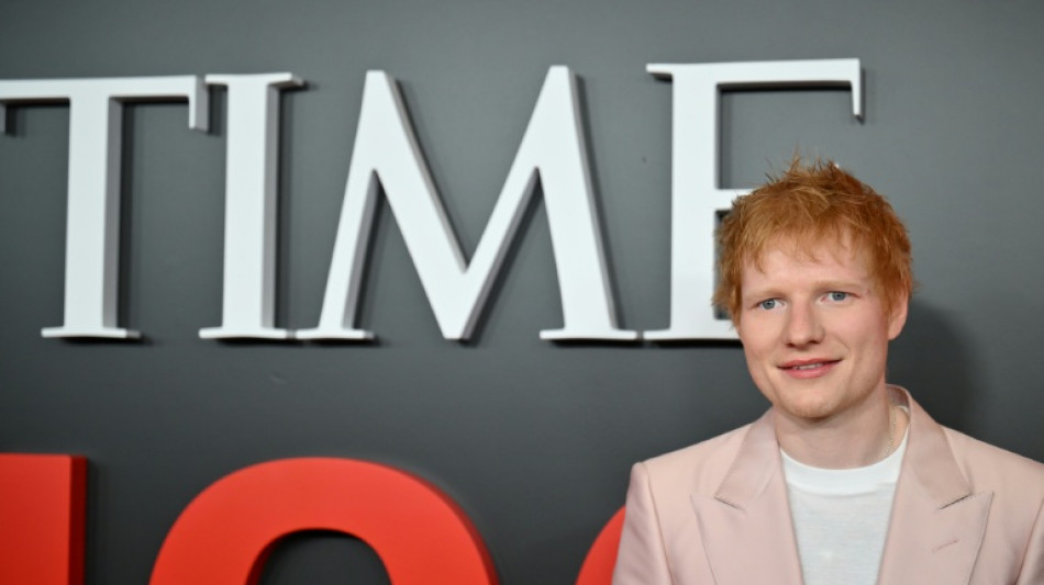 Pinturas do astro pop Ed Sheeran serão vendidas em Londres