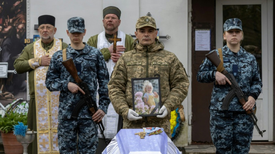 Ukraine: Ein Toter und 15 Verletzte bei russischen Angriffen vor Oster-Feuerpause