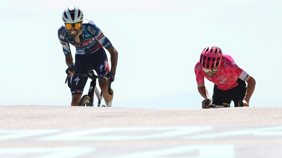 Tour de France: Valentin Paret-Peintre s'offre la première victoire française au Ventoux