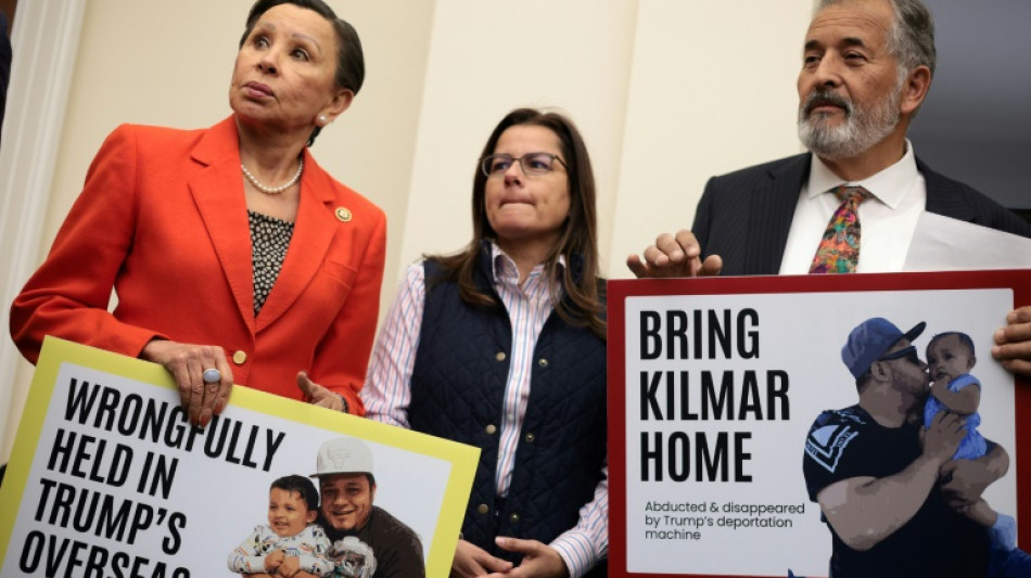 EUA insiste em n&atilde;o "facilitar" retorno de imigrante deportado por engano