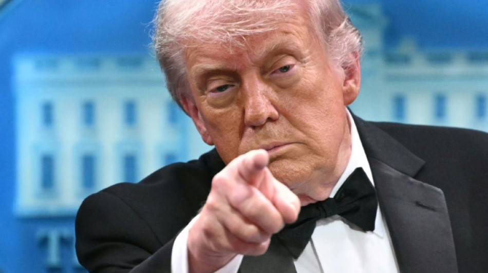 L&iacute;deres condenam incidente armado em jantar dos correspondentes com Trump em Washington