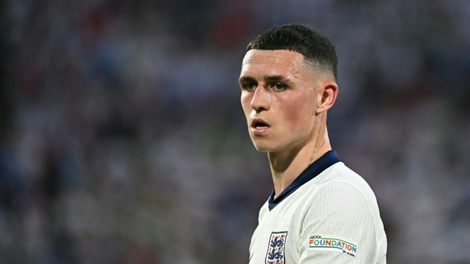 Phil Foden deixa concentra&ccedil;&atilde;o da Inglaterra temporariamente por motivos familiares