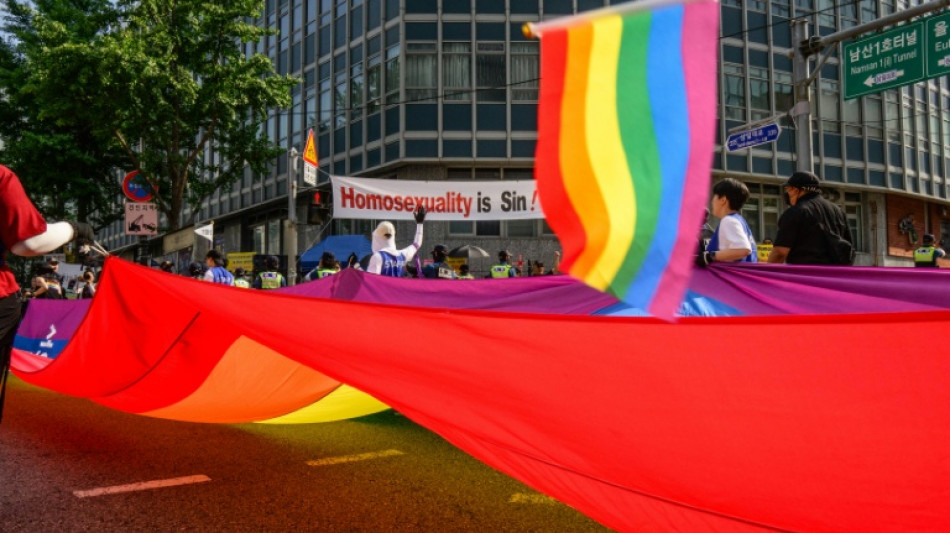 Thousands celebrate South Korean Pride parade in Seoul