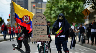 El presidente de Colombia decreta cambios sobre la protesta social en v&iacute;spera de marchas en todo el pa&iacute;s