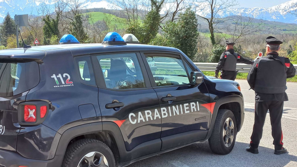 Donna travolta e uccisa da un'auto pirata nel Teramano