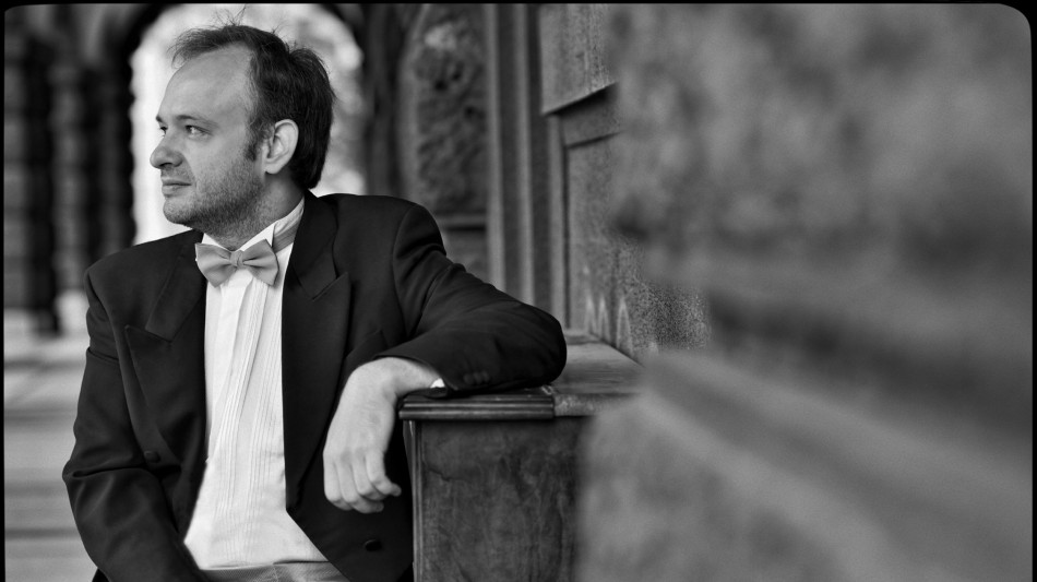 Il pianista ceco Martin Kas&iacute;k all'Emilia-Romagna Festival