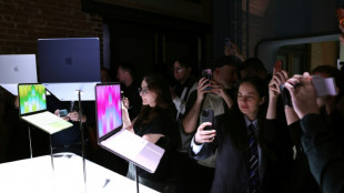 Apple obtiene mejores resultados trimestrales de lo previsto