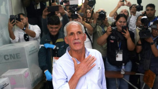 Présidentielle au Honduras: les candidats de droite à quasi-égalité, Trump accusateur