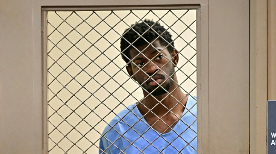 Acusan al rapero Lil Nas X tras deambular desnudo por Los &Aacute;ngeles