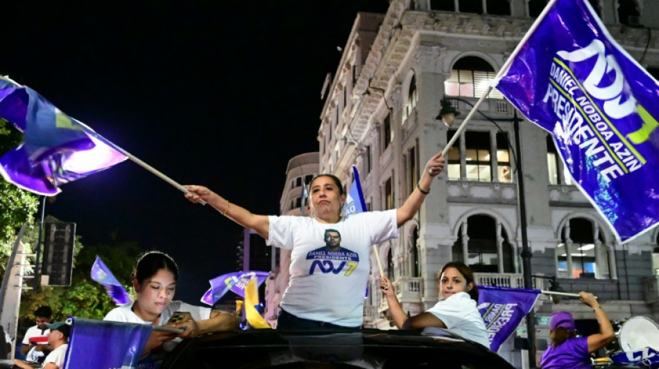 Equateur: Noboa réélu président, sa rivale de gauche conteste
