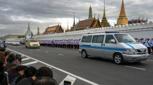 La Thaïlande entame une année de deuil après le décès de la reine mère Sirikit