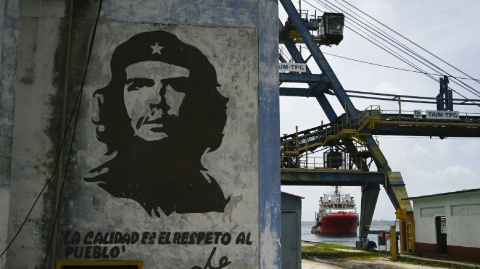 Retiran estatuas de Fidel Castro y el "Che" Guevara de parque de Ciudad de México