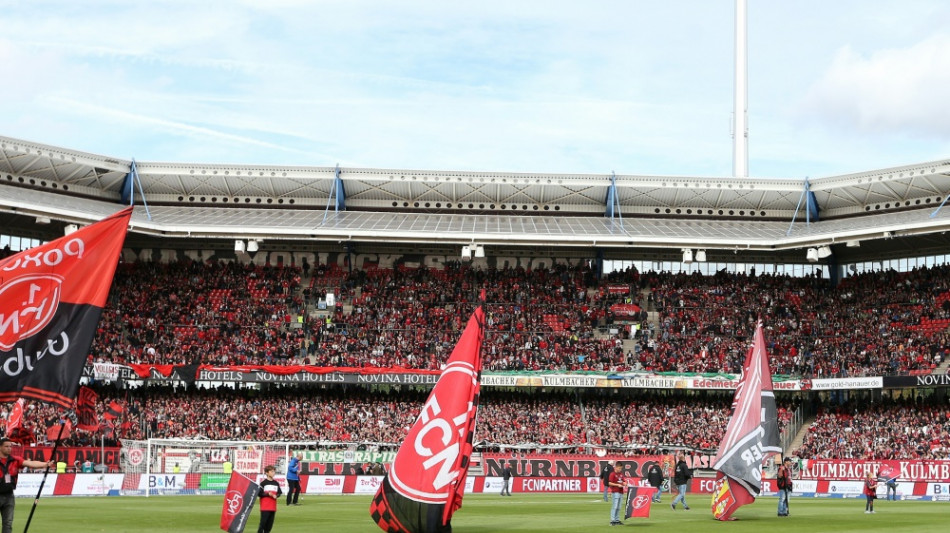 Club-Pleite bei Weinzierl-Deb&uuml;t - Heidenheim bleibt dran