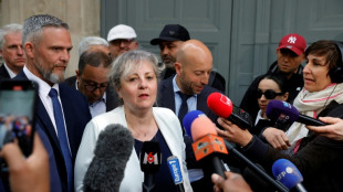 Transport des malades: les taxis rencontrent Bayrou, le projet retravaillé dès mardi