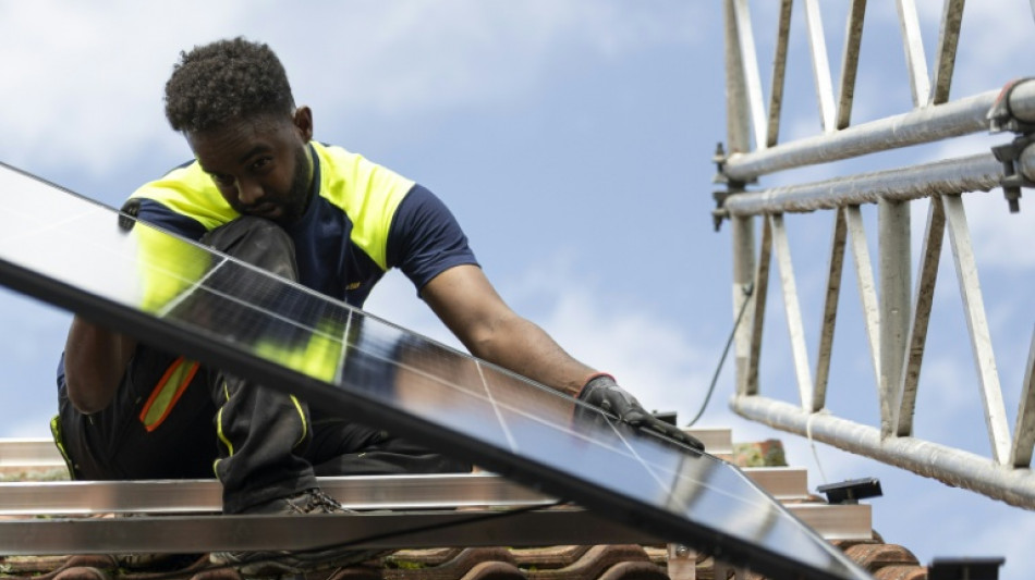 Junge Frauen und Einwanderer im Job h&auml;ufiger &uuml;berqualifiziert